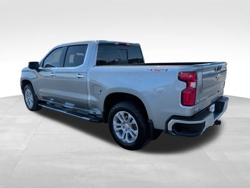 Used 2025 Chevrolet Silverado 1500 LTZ w/ LTZ Premium Package AWD/4WD image 3