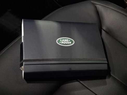 Certified 2025 Land Rover Range Rover Sport image 30