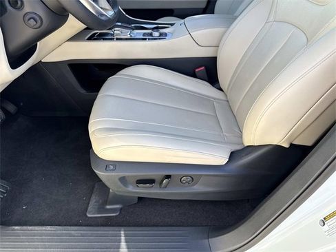 Used 2024 INFINITI QX60 Sensory image 12