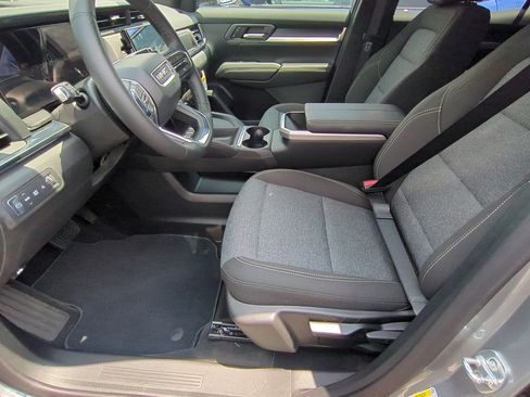 Used 2026 GMC Terrain Elevation image 24