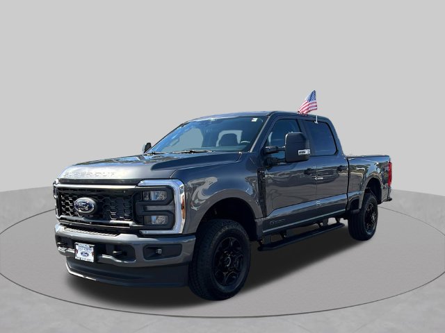 New 2026 Ford F250 4x4 Crew Cab Super Duty image 7