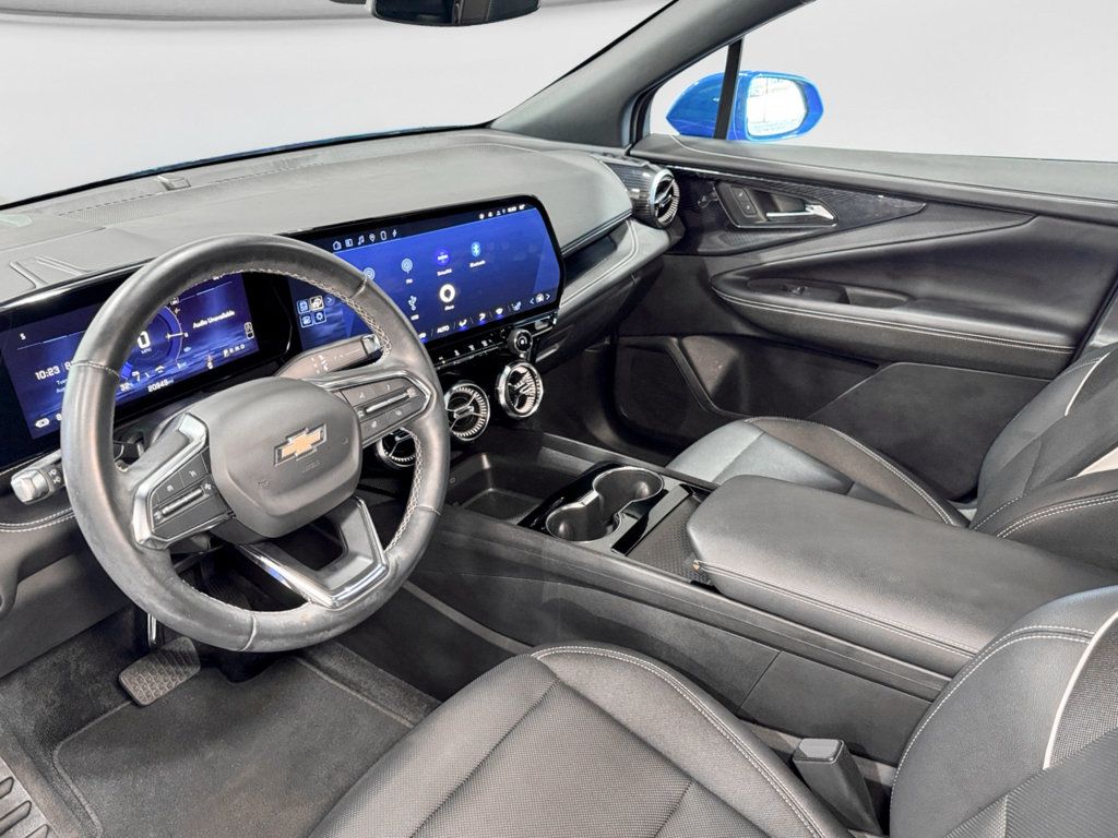 Used 2024 Chevrolet Blazer EV LT AWD/4WD image 19