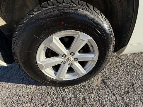 Used 2010 Toyota Highlander SE image 32