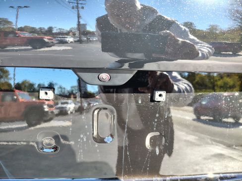 New 2025 Jeep Grand Cherokee Limited image 9