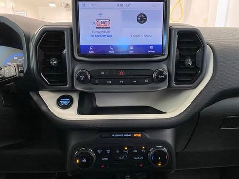 Used 2023 Ford Bronco Sport Heritage w/ Heritage Convenience Package AWD/4WD image 15
