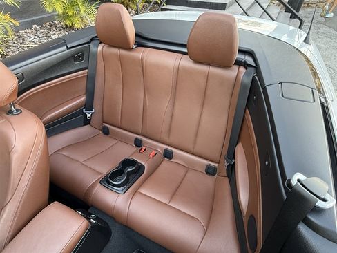 Used 2016 BMW 228i Convertible image 19