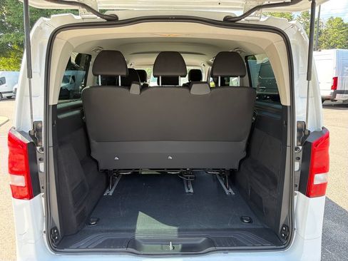 Used 2023 Mercedes-Benz Metris Passenger image 26