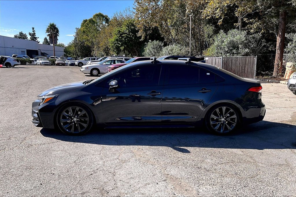 Used 2024 Toyota Corolla SE w/ SE Premium Package FWD image 10