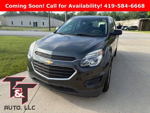 Used 2017 Chevrolet Equinox LS FWD image 4