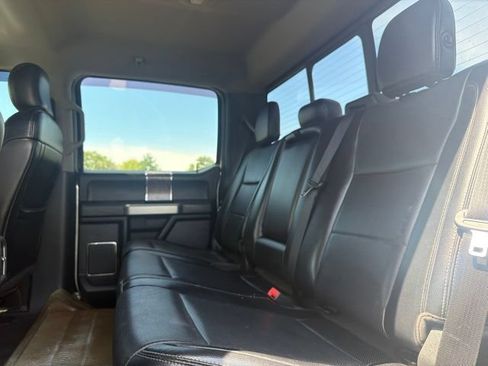 Used 2018 Ford F250 Lariat w/ Lariat Ultimate Package AWD/4WD image 15