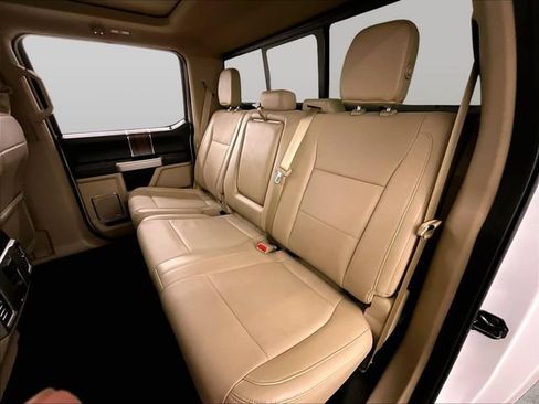 Used 2015 Ford F150 Lariat w/ Equipment Group 502A Luxury AWD/4WD image 25
