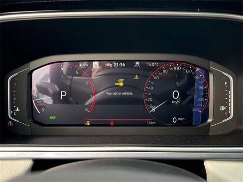 New 2026 Volkswagen Taos SEL AWD/4WD image 17