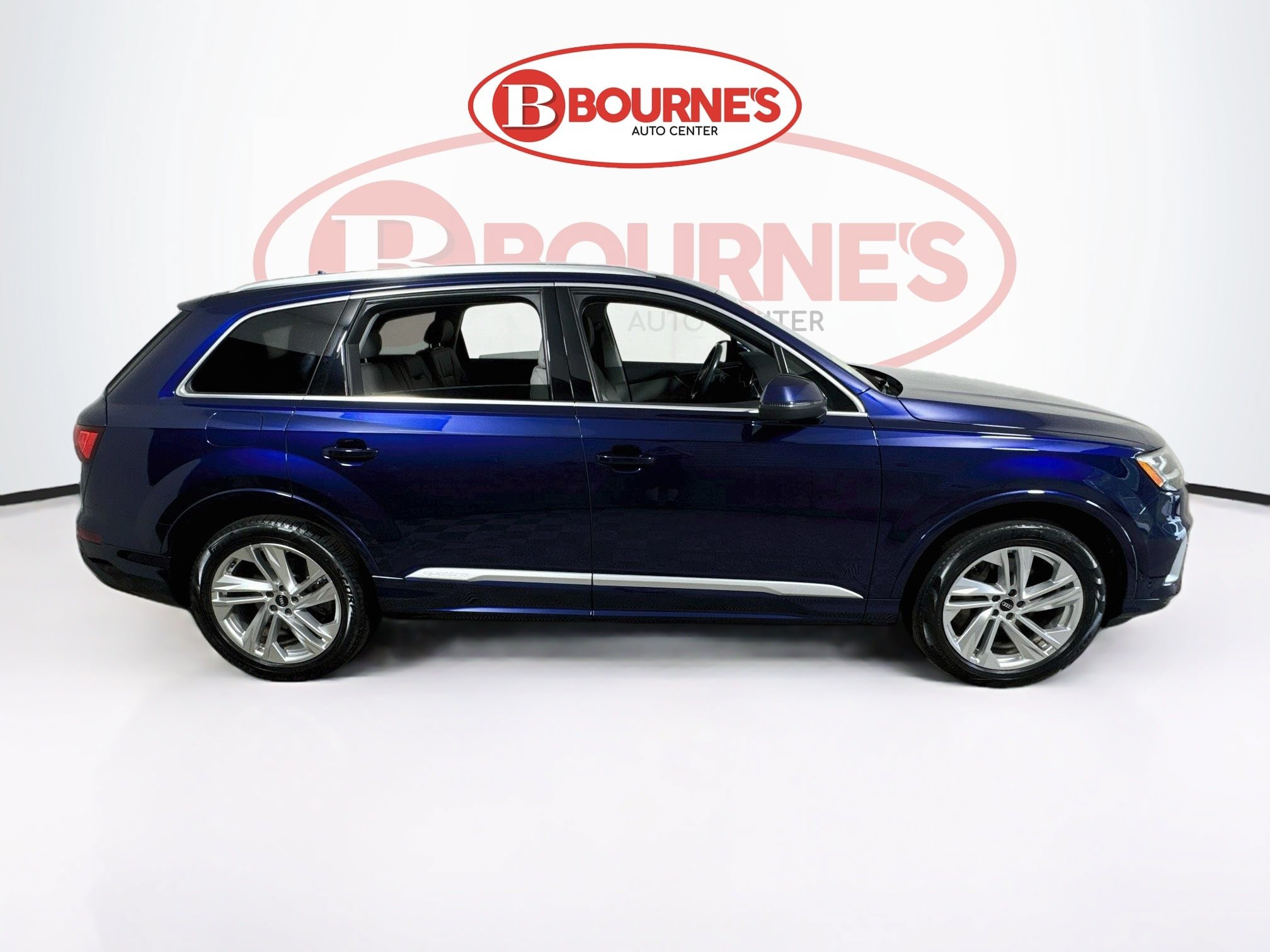Used 2022 Audi Q7 3.0T Premium Plus w/ Premium Plus Package AWD/4WD image 13