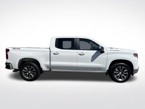 Certified 2024 Chevrolet Silverado 1500 LT AWD/4WD image 7