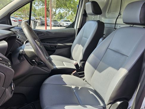 Used 2015 Ford Transit Connect XL image 4