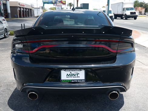 Used 2021 Dodge Charger GT w/ Navigation & Travel Group RWD image 11