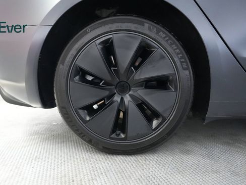 Used 2025 Tesla Model 3 Long Range RWD image 22