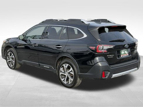 Used 2021 Subaru Outback Touring XT image 9