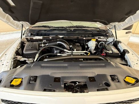 Used 2019 RAM 1500 Express w/ Express Value Package image 38