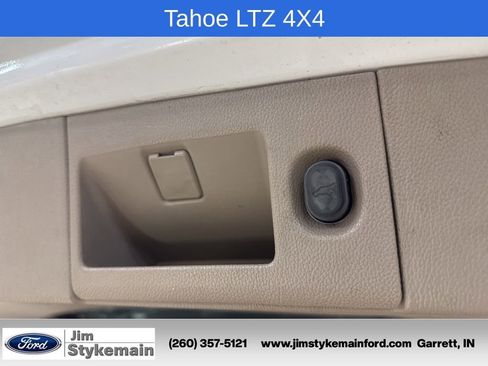 Used 2015 Chevrolet Tahoe LTZ AWD/4WD image 28