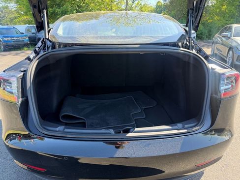 Used 2018 Tesla Model 3 Long Range AWD/4WD image 4