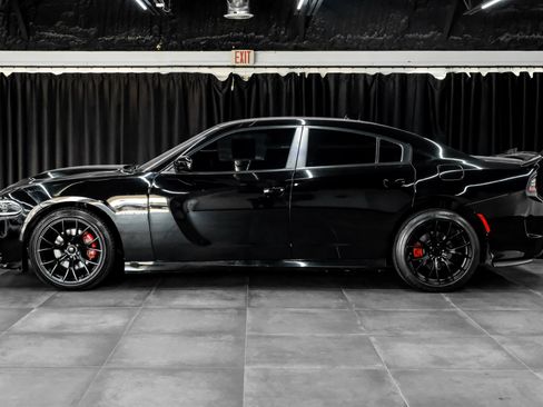 Used 2022 Dodge Charger R/T RWD image 15