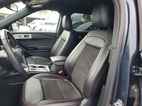 Used 2023 Ford Explorer ST-Line w/ Class IV Trailer Tow Package image 15