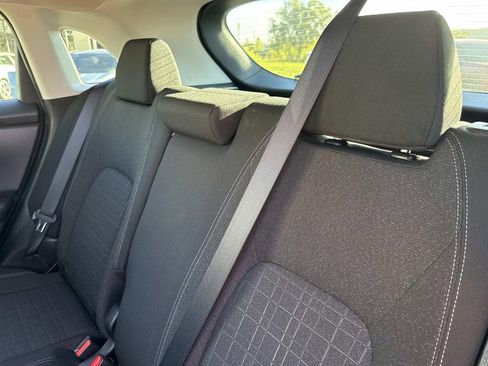 Used 2023 Honda HR-V LX image 13