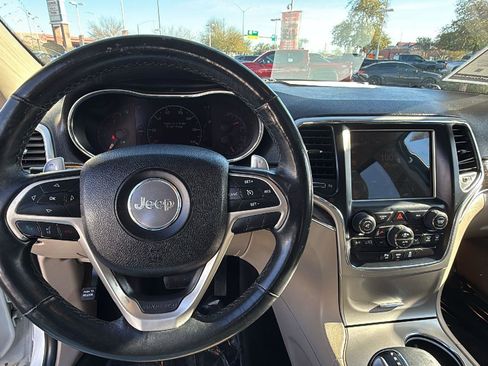 Used 2014 Jeep Grand Cherokee Limited w/ Trailer Tow Group IV image 12