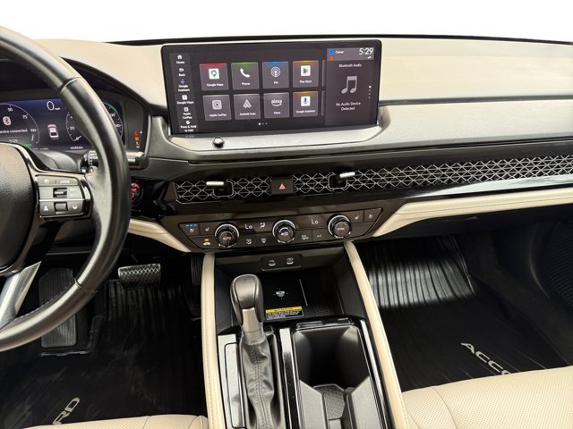 Used 2024 Honda Accord Touring image 15
