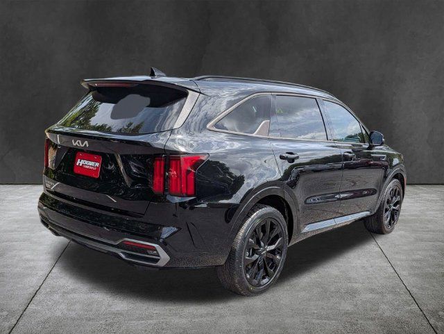 Used 2023 Kia Sorento SX FWD image 5