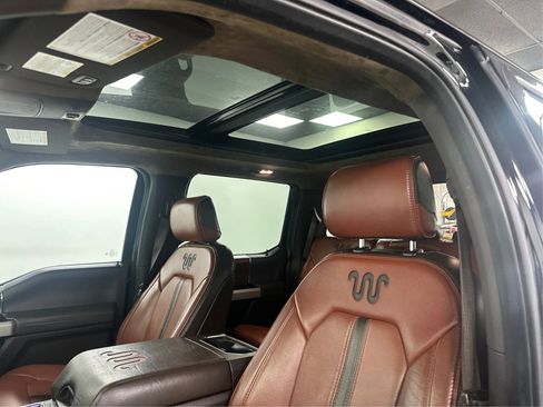 Used 2021 Ford F350 King Ranch w/ Snow Plow Prep Package image 22