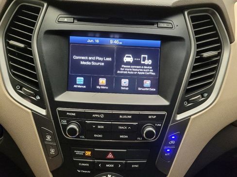 Used 2018 Hyundai Santa Fe Sport 2.0T FWD image 25