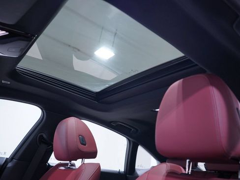Used 2026 BMW M440i w/ Parking Assistance Package RWD image 9