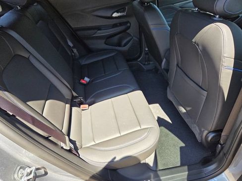 New 2026 Buick Envista Sport Touring w/ Convenience I Package FWD image 18