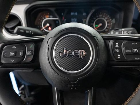 Used 2024 Jeep Wrangler Unlimited Sport AWD/4WD image 14