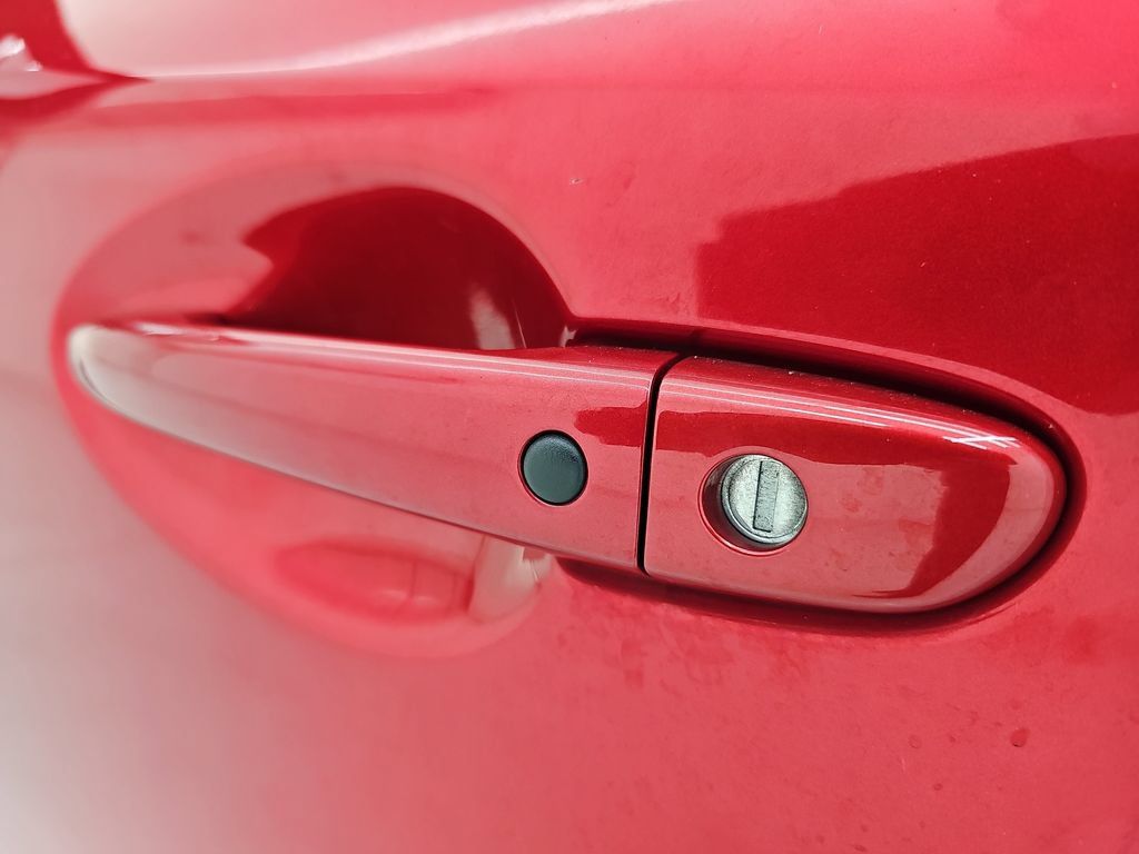 Used 2018 MAZDA MAZDA3 Grand Touring FWD image 40