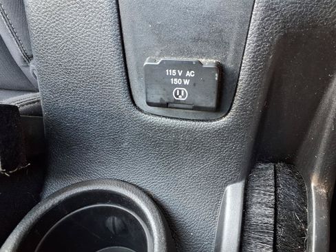 Used 2013 Jeep Wrangler Rubicon w/ Dual Top Group AWD/4WD image 11