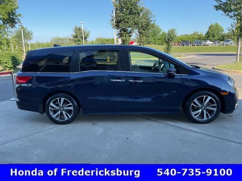 Used 2023 Honda Odyssey Touring image 7