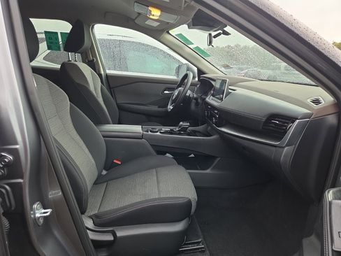 Used 2022 Nissan Rogue SV AWD/4WD image 13
