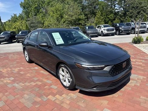 Certified 2023 Honda Accord LX image 38