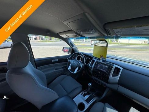Used 2014 Toyota Tacoma 4x4 Double Cab w/ TRD Off-Road Package image 24
