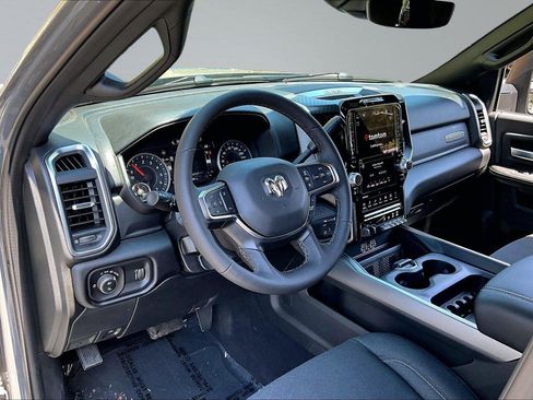 Used 2026 RAM 2500 Big Horn AWD/4WD image 15
