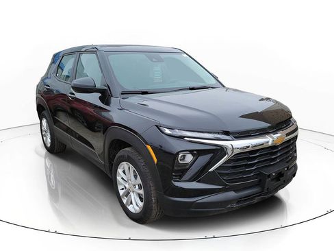 New 2026 Chevrolet TrailBlazer LS image 4