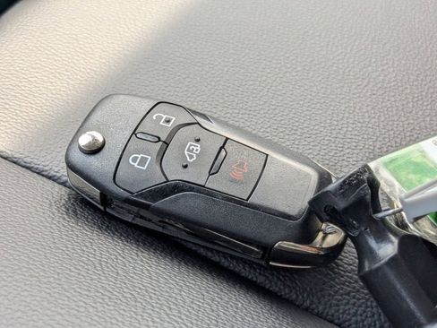 New 2025 Ford Transit 150 Low Roof image 28