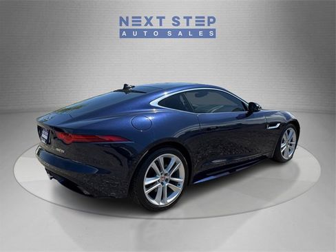 Used 2017 Jaguar F-TYPE S image 8