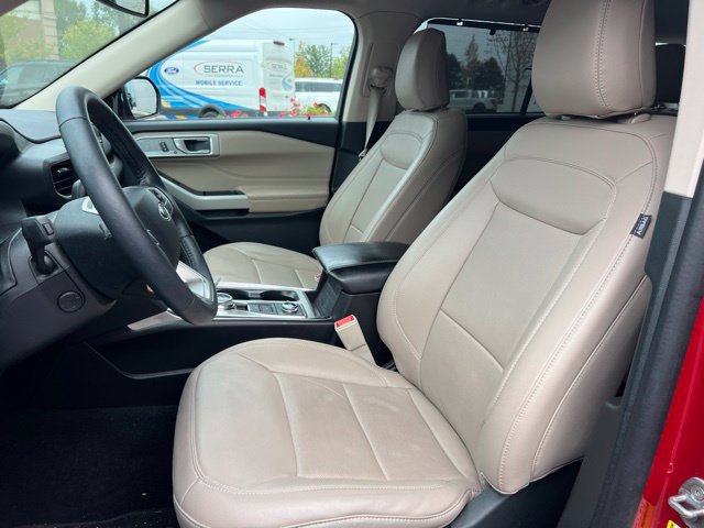 Certified 2024 Ford Explorer Limited w/ Equipment Group 301A AWD/4WD image 27