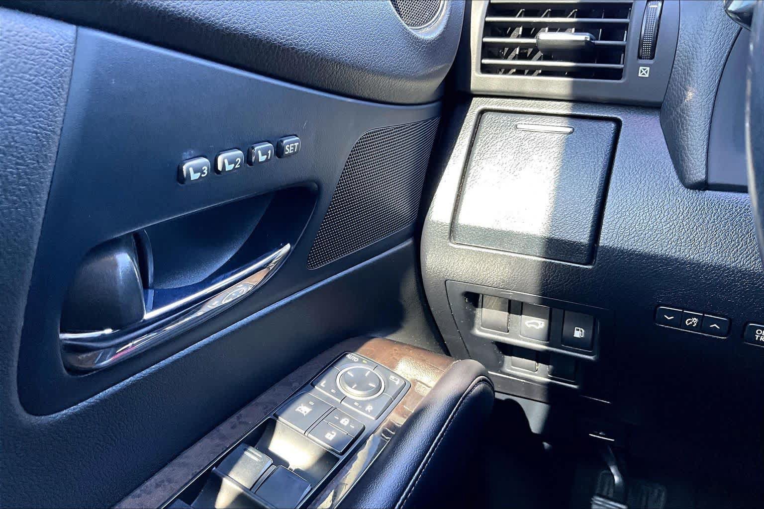 Used 2013 Lexus RX 350 FWD w/ Premium Pkg image 30