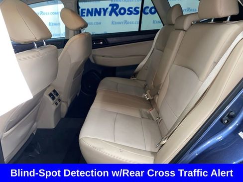 Used 2017 Subaru Outback 2.5i Limited image 6