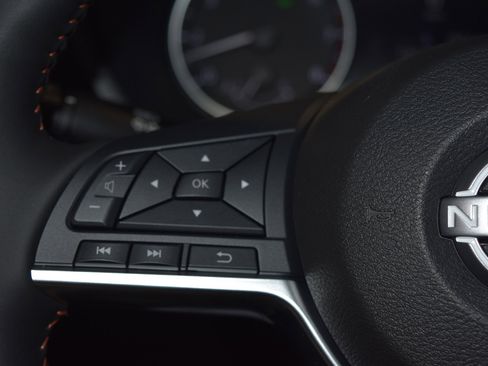 New 2025 Nissan Sentra SR w/ SR Premium Package image 6